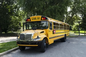 Read more about the article Bus Breakdown Emergency: Heavy-Duty Towing for Public and Private Transportation